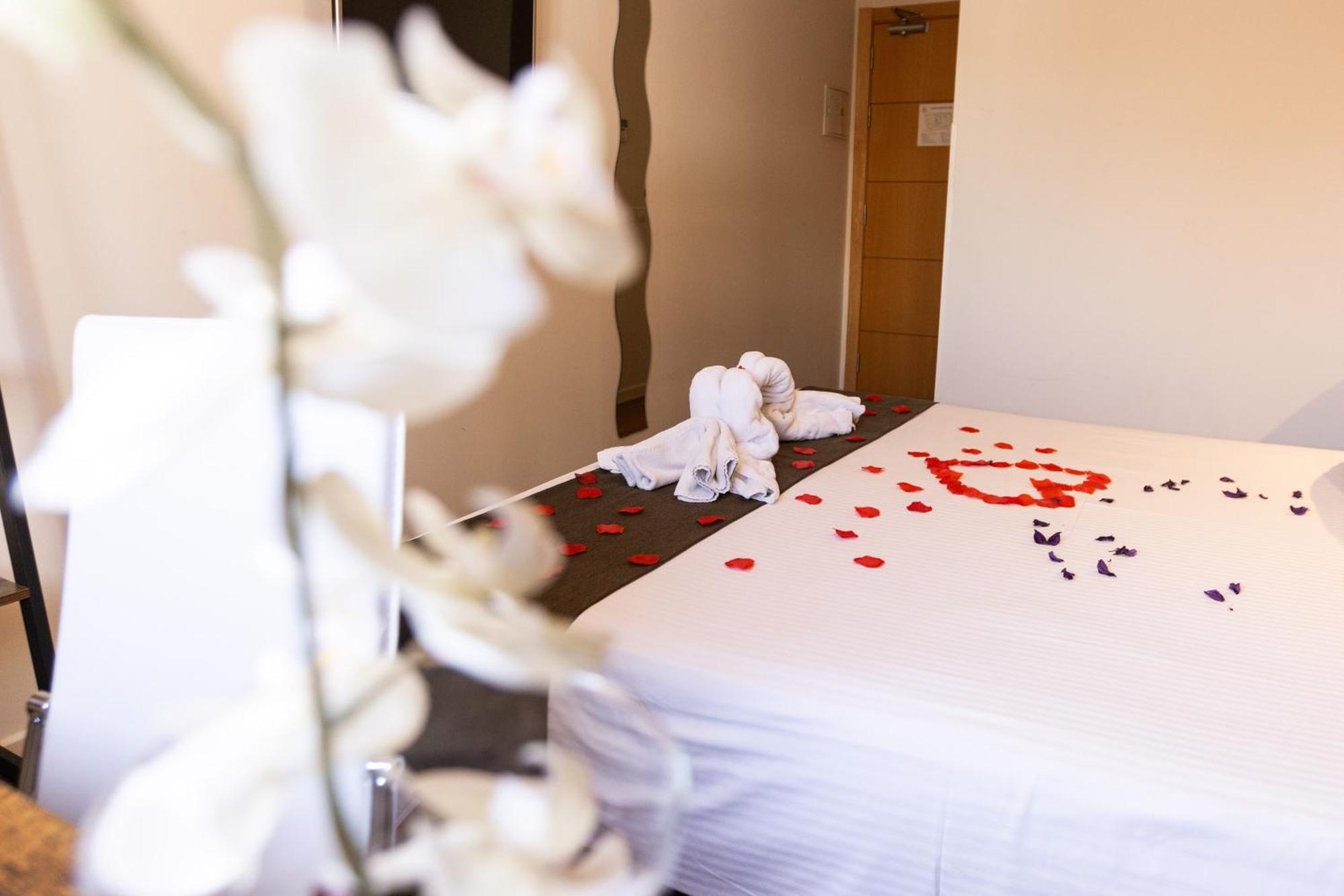 Gce Hoteles Malaga Bagian luar foto