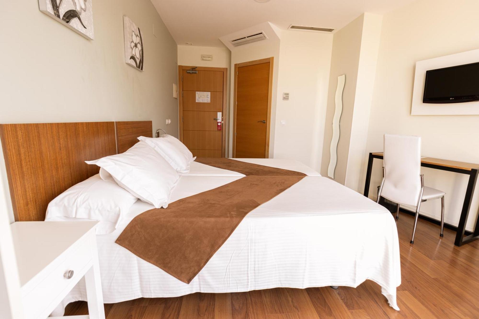 Gce Hoteles Malaga Bagian luar foto