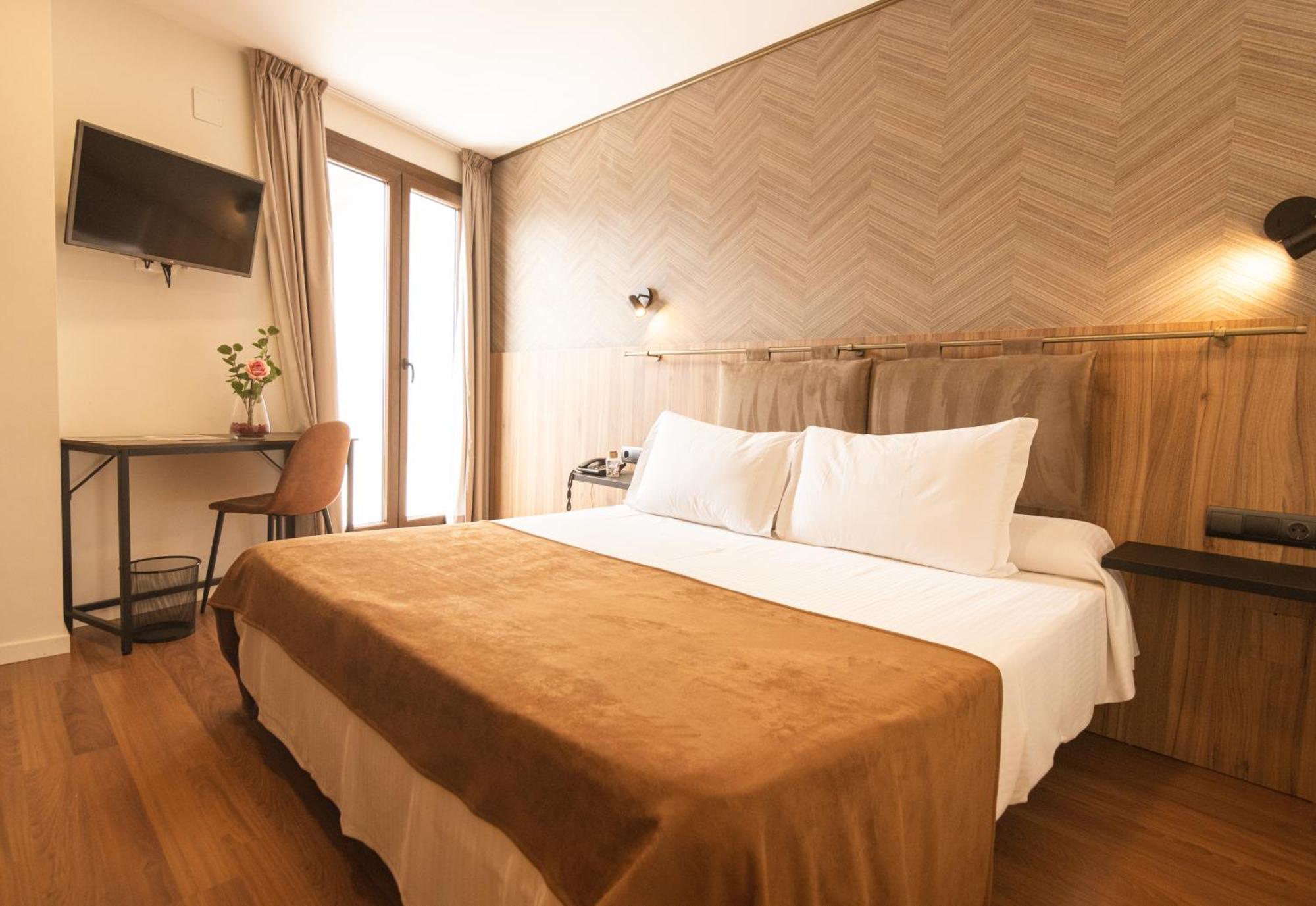 Gce Hoteles Malaga Bagian luar foto