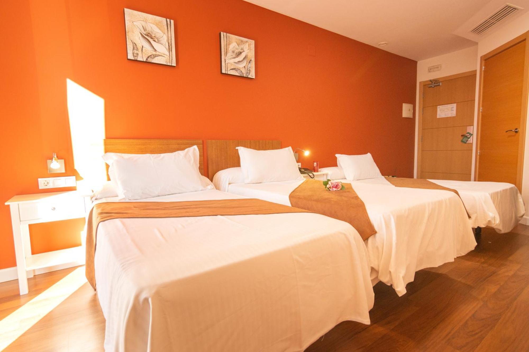 Gce Hoteles Malaga Bagian luar foto